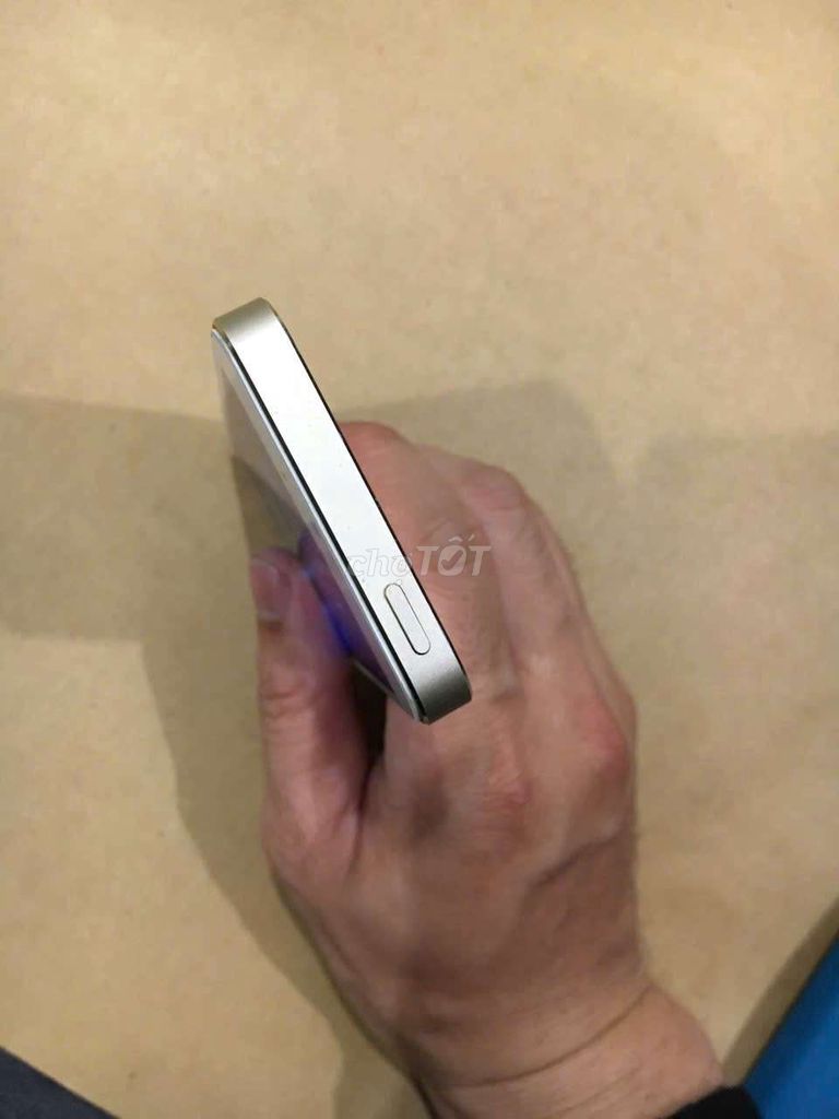 Apple iPhone 5s Vàng mất vân tay. Mua bán Điện thoại tại Thành phố Thủ Đức Tp Hồ Chí Minh được đăng bởi Hau Tran hình 1