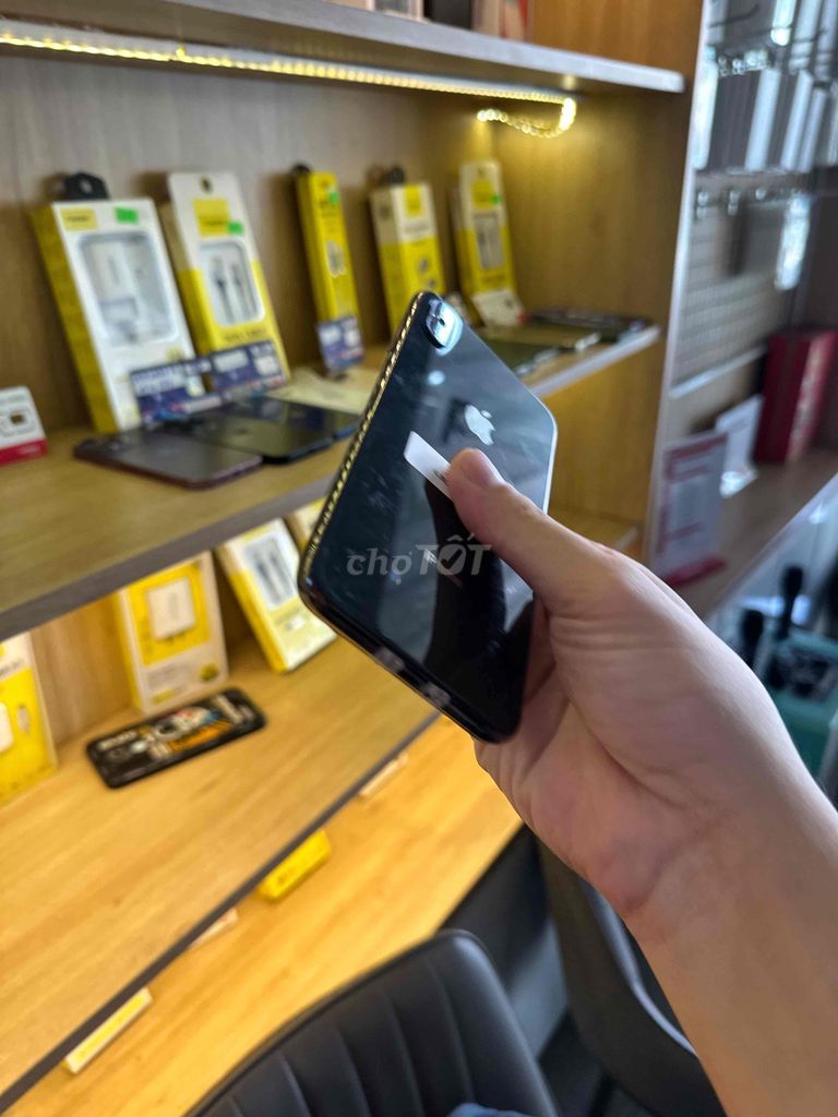 Apple iPhone X Đen. Mua bán Điện thoại tại Quận Cẩm Lệ Đà Nẵng được đăng bởi Sim Số Đại Tài hình 1