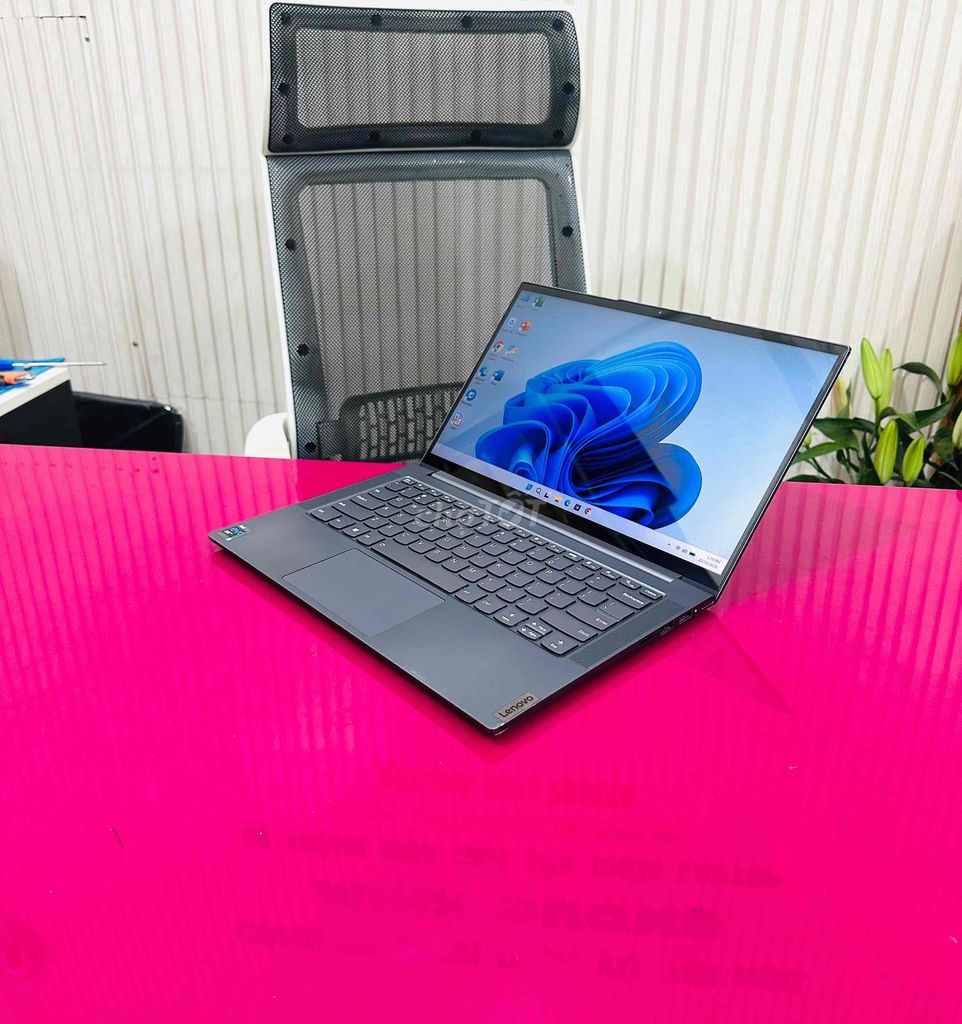 Lenovo Yoga Slim 7 i5 1135G7 Ram 16GB/512GB FHD. Mua bán Laptop tại Quận Gò Vấp Tp Hồ Chí Minh được đăng bởi Mr Duong hình 1