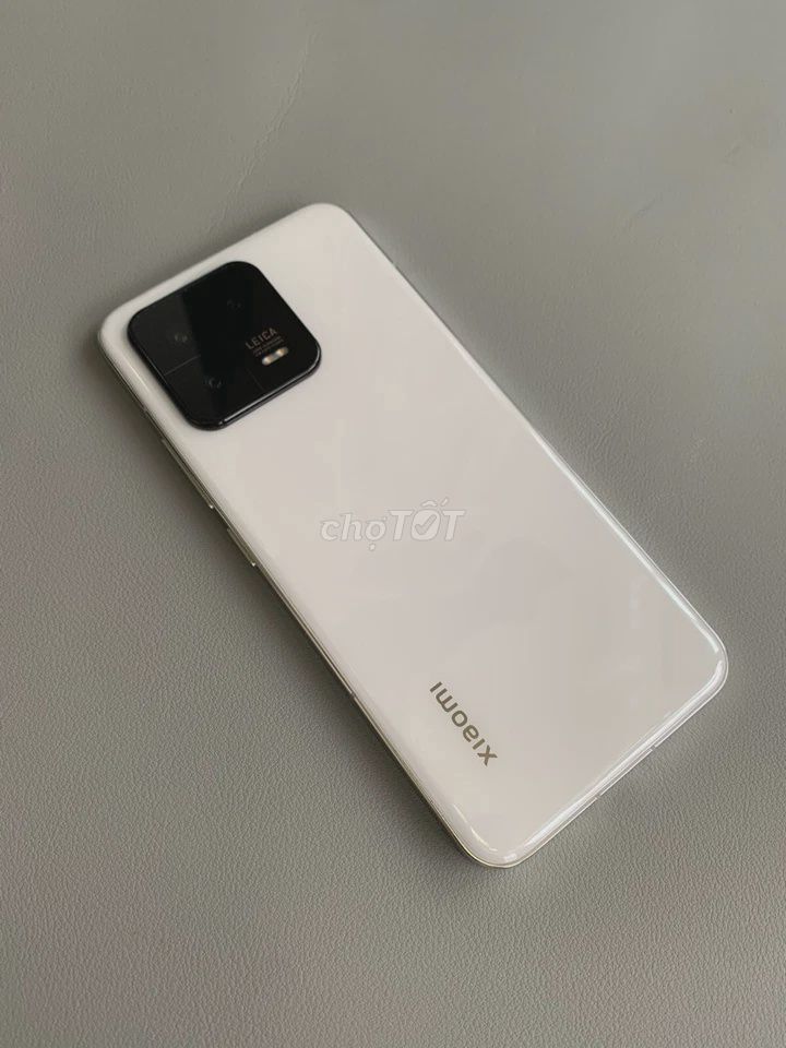 Xiaomi 13 12GB/256GB Trắng. Mua bán Điện thoại tại Huyện Thanh Trì Hà Nội được đăng bởi Shop máy tàu hình 1