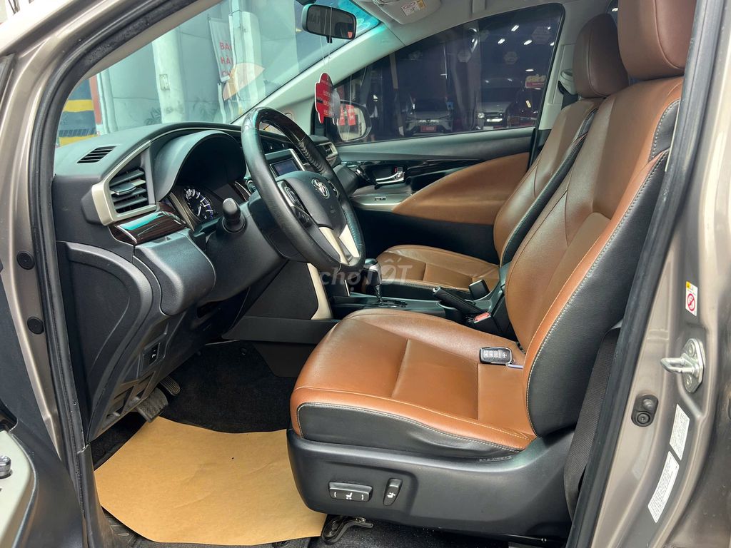 Innova 2017 2.0V bản cao cấp- 97.000 km. Mua bán Ô tô tại Quận Gò Vấp Tp Hồ Chí Minh được đăng bởi TOYOTA SURE GÒ VẤP hình 7