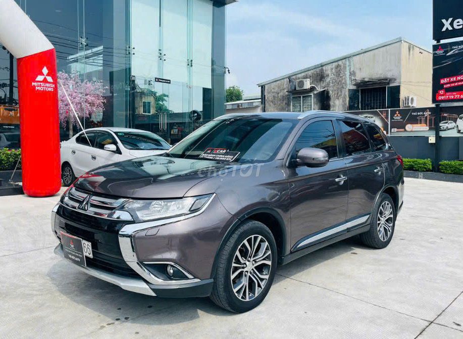 Mitsubishi Outlander 4WD 2.0 2018 - Odo 52.157 km