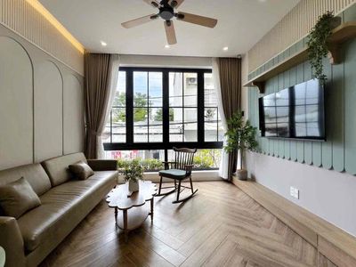 135 CHO THUÊ NHÀ 3 TẦNG 3PN HƯỚNG ĐÔNG MÁT MẺ