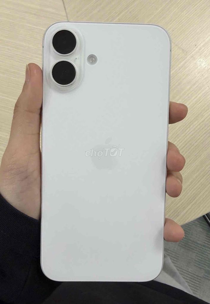 iPhone 16 Plus 128GB Trắng LLA. Mua bán Điện thoại tại Quận Tân Phú Tp Hồ Chí Minh được đăng bởi Minh Nguyễn hình 1
