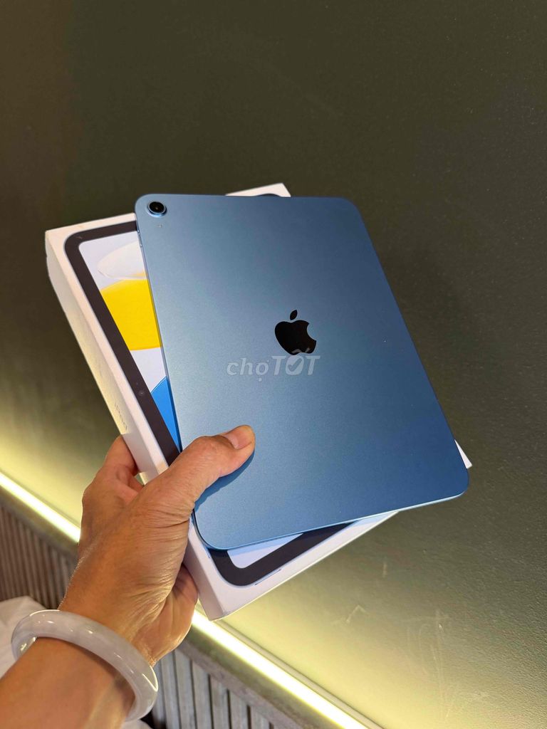 Apple iPad A16 Fullbox sạc 3 lần như máy mới. Mua bán Máy tính bảng tại Quận Tân Bình Tp Hồ Chí Minh được đăng bởi Lavie Nguyễn  hình 1