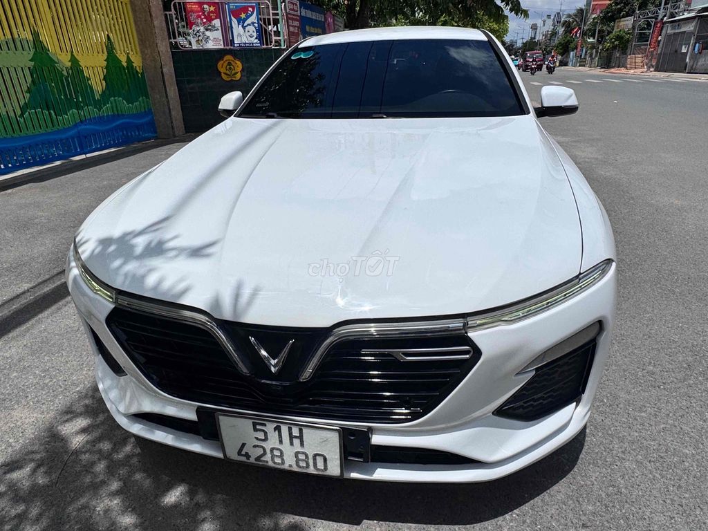 VinFast Lux A2.0 2020 A2.0 Tiêu chuẩn - 90000 km. Mua bán Ô tô tại Quận 12 Tp Hồ Chí Minh được đăng bởi Tân hình 1