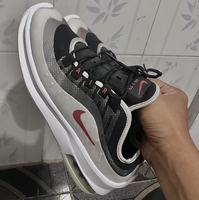 Nhựt Sneaker 2Hand