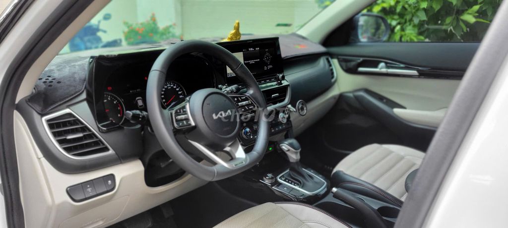 Kia Seltos 2022 Premium 1.4 AT - 34000 km. Mua bán Ô tô tại Quận Gò Vấp Tp Hồ Chí Minh được đăng bởi Tuan Vo Thanh hình 10