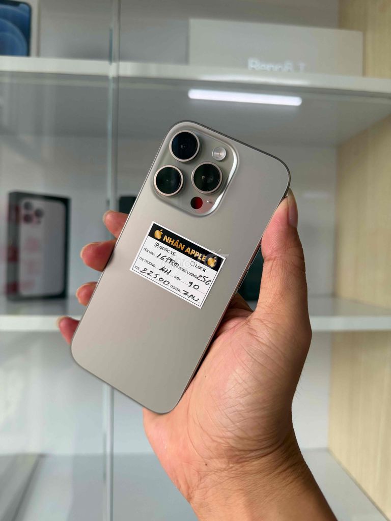 iPhone 16 Pro 256GB QT Titan ZIN ÁP ĐẸP KENG. Mua bán Điện thoại tại Thành phố Cà Mau Cà Mau được đăng bởi NHAN APPLE hình 1