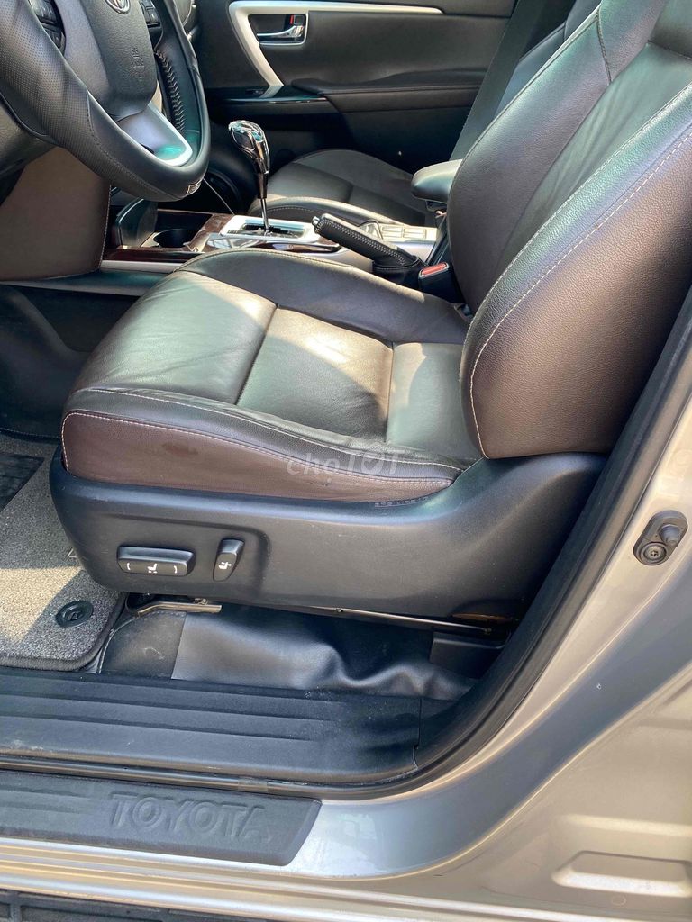 Toyota Fortuner 2019 Xăng Bạc. Mua bán Ô tô tại Huyện Xuân Lộc Đồng Nai được đăng bởi HIẾU hình 7