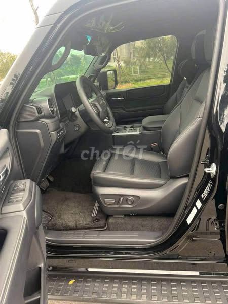 Toyota LandCruiser LC250 sx2024. Mua bán Ô tô tại Quận Cầu Giấy Hà Nội được đăng bởi Hoàng Minh hình 4