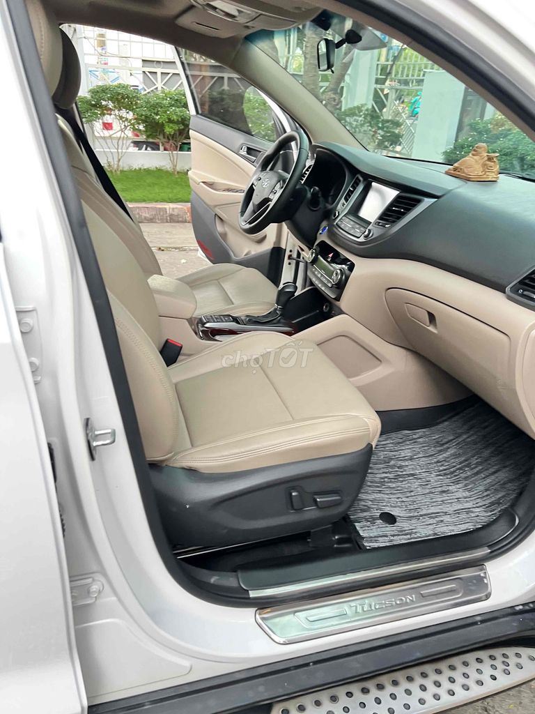 Hyundai Tucson 2018 2.0 AT CRDi - 9 km. Mua bán Ô tô tại Thành phố Thủ Đức Tp Hồ Chí Minh được đăng bởi thành phố hcm hình 6