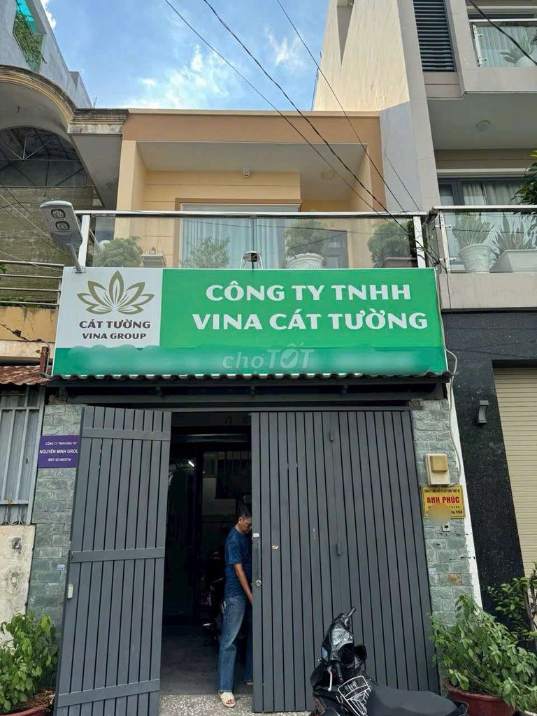 NHÀ 4*20M HẺM 8M THÔNG NGUYỄN VĂN KHỐI. TIỆN LÀM VPCTY, SPA, KD ONLINE