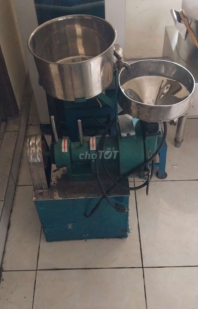 Máy xay bột nước nồi làm bánh cuốn như hình 100%. Mua bán Đồ chuyên dụng, Giống nuôi trồng tại Huyện Bình Chánh Tp Hồ Chí Minh được đăng bởi Trần Đạt Phát hình 1