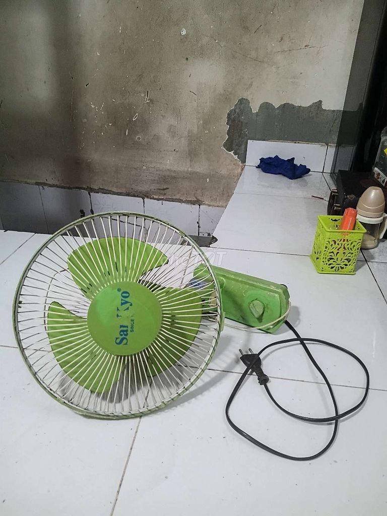 Quạt treo tường Sanyo Xanh lá Mini. Mua bán Quạt tại Quận Phú Nhuận Tp Hồ Chí Minh được đăng bởi Hằng hình 1