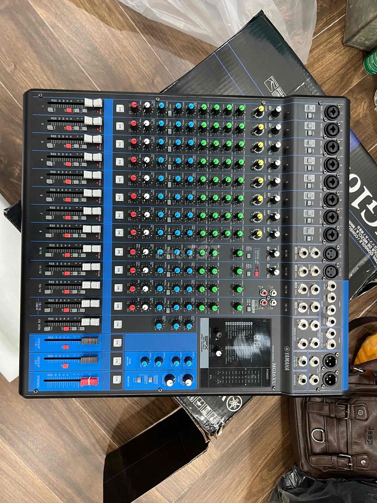 Mixer như hình mới dùng 1 lần. Mua bán Tivi, Âm thanh tại Quận Cầu Giấy Hà Nội được đăng bởi tuấn anh hình 1