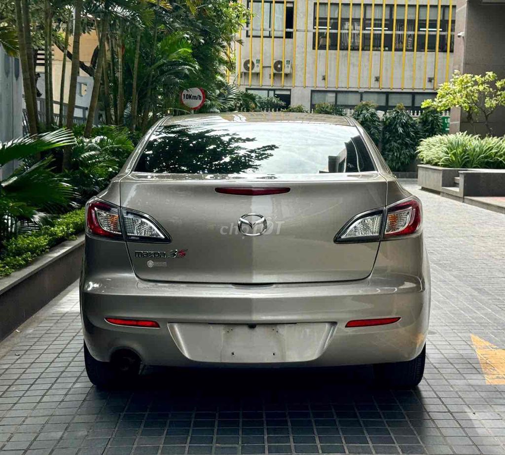 Mazda 3 2014 2.0 AT Sedan - 83216 km. Mua bán Ô tô tại Quận Cầu Giấy Hà Nội được đăng bởi Tuấn hình 1