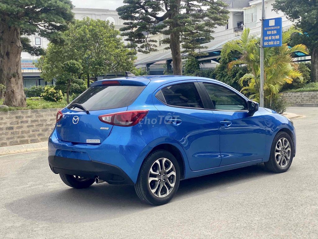 Mazda 2 2015 hatback - 8 km ( nhập Thái). Mua bán Ô tô tại Quận Nam Từ Liêm Hà Nội được đăng bởi nguyễn trần Nam hình 1