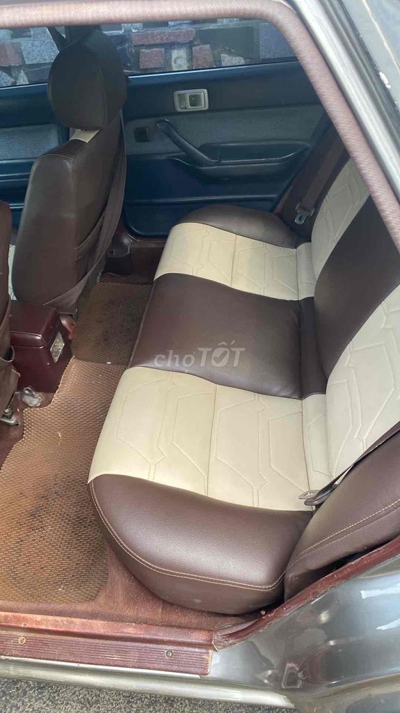 Toyota Camry 1987 2.0 MT - 100000 km. Mua bán Ô tô tại Thành phố Quảng Ngãi Quảng Ngãi được đăng bởi Đat hình 5