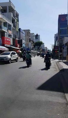 Cho thuê nhà MT Q11