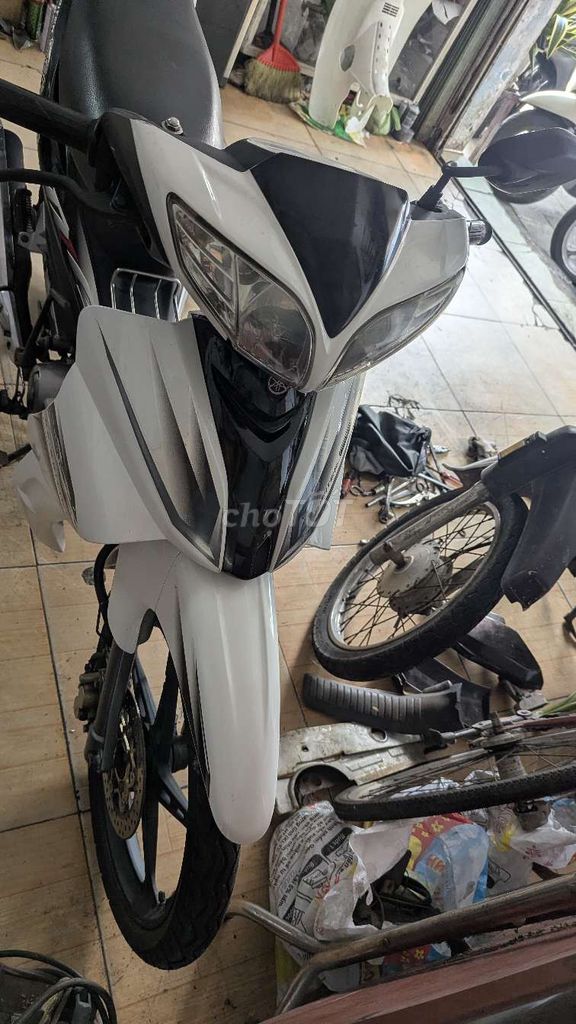 Yamaha Jupiter Gravita RC 2012 Бело-черный