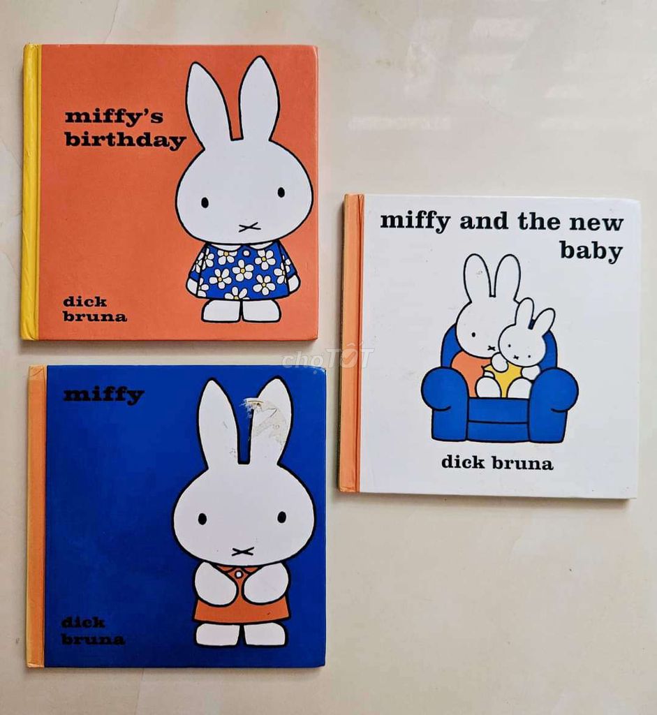 Thanh lý 3 sách Miffy