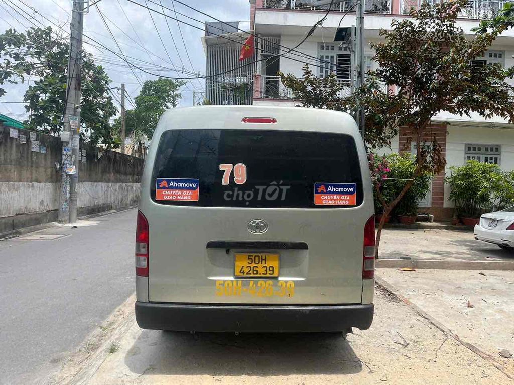 Toyota Hiace 2010 - 230000 km. Mua bán Ô tô tại Quận 12 Tp Hồ Chí Minh được đăng bởi Chang hình 1