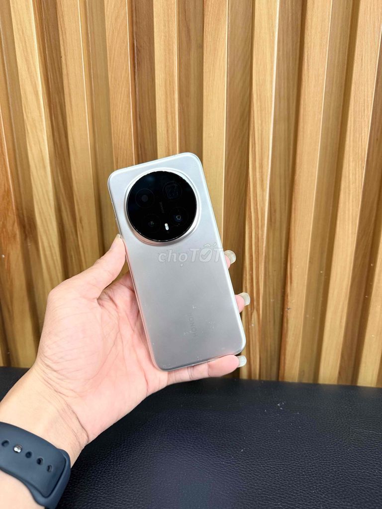 Honor Magic 8 Pro 1TB Bạc 99%. Mua bán Điện thoại tại Quận 8 Tp Hồ Chí Minh được đăng bởi Lê Đặng Minh Khang hình 1