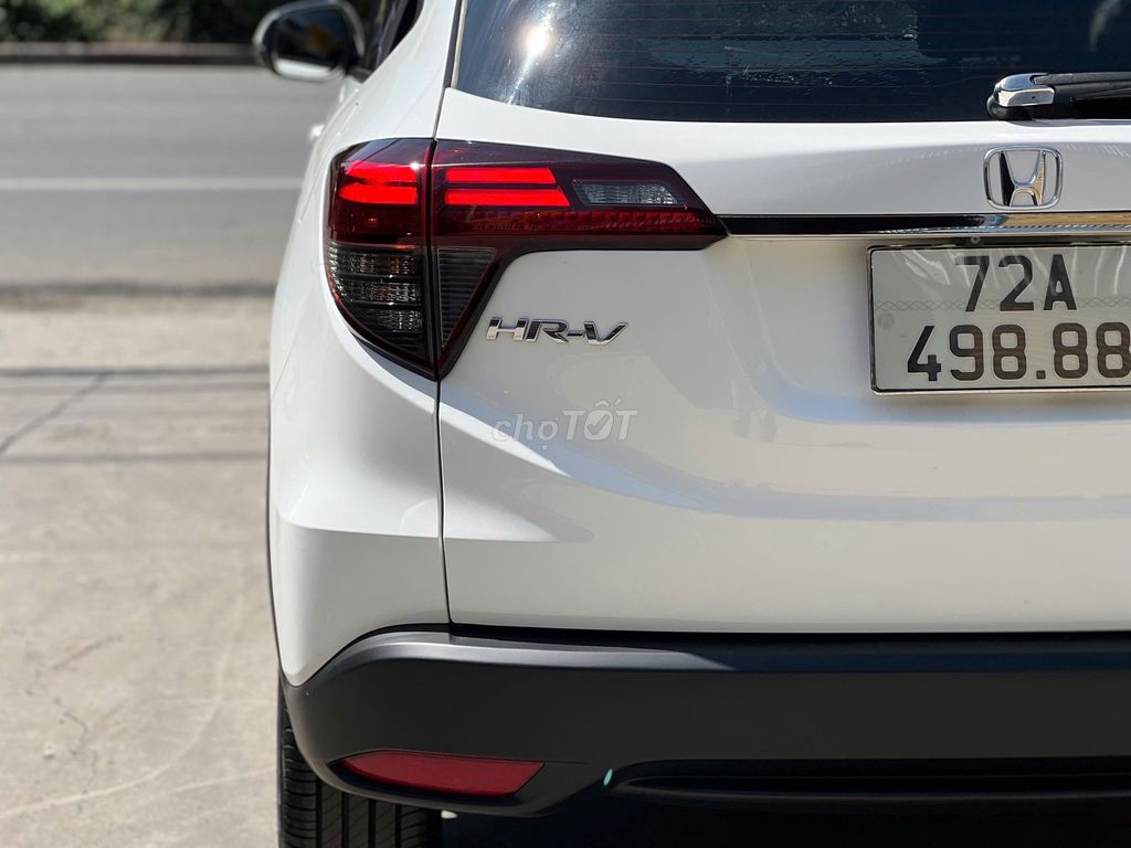 Honda HRV 2018 xe đẹp bảo dưỡng full hãng. Mua bán Ô tô tại Thành phố Biên Hòa Đồng Nai được đăng bởi Thái Phạm hình 8