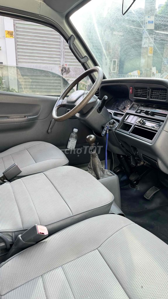Toyota Hiace 2004 16 chỗ hết đời bán tận dụng. Mua bán Ô tô tại Quận Bình Thạnh Tp Hồ Chí Minh được đăng bởi Trọng hình 14