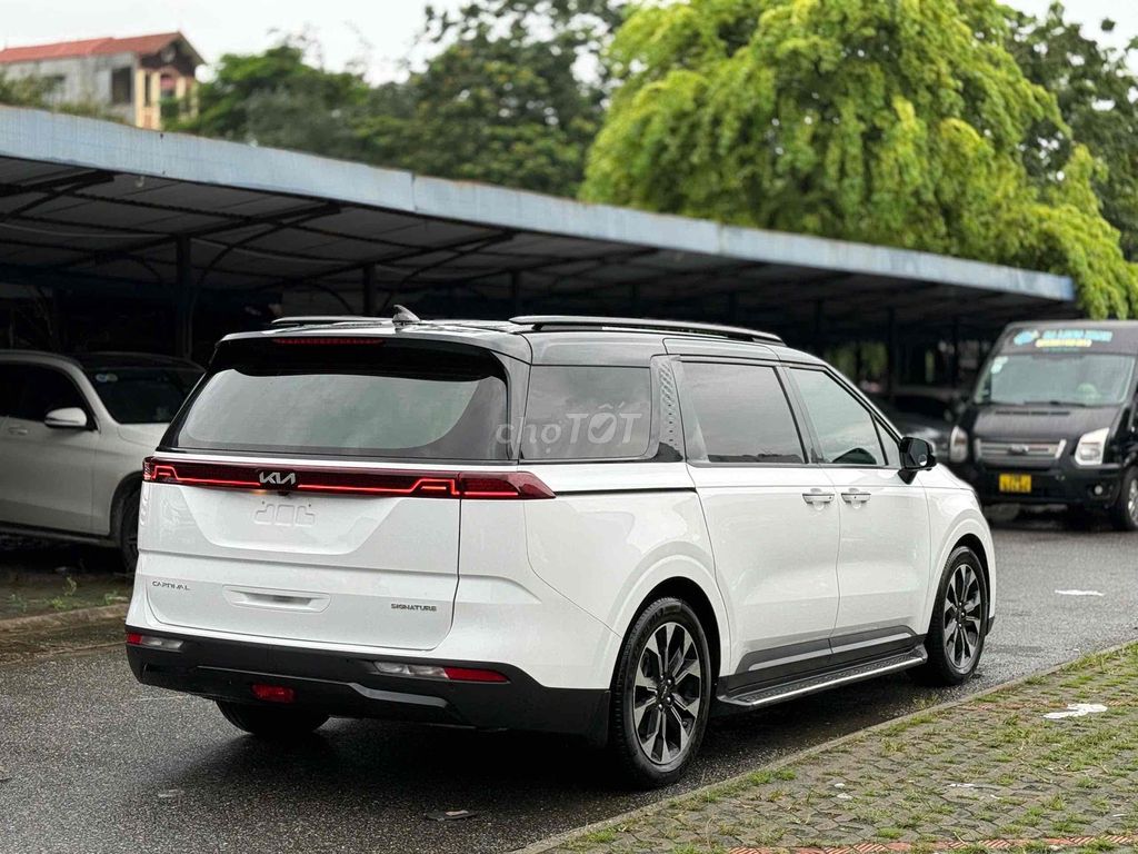 Kia Carnival 2022 Signature 2.2D - màu trắng. Mua bán Ô tô tại Quận Cầu Giấy Hà Nội được đăng bởi Auto 6666 hình 4