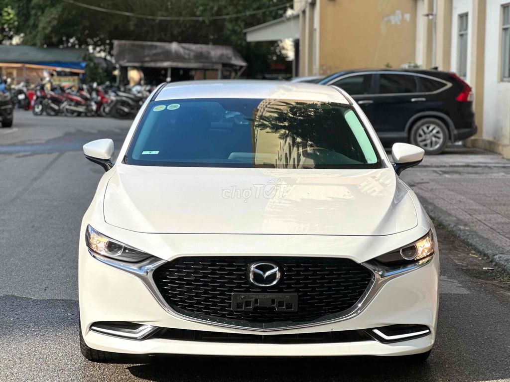 Mazda 3 2020 Sedan 1.5L Luxury - 30000 km. Mua bán Ô tô tại Quận Cầu Giấy Hà Nội được đăng bởi Trương Đức Trung hình 1