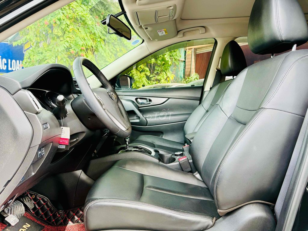 Nissan X-trail 2.5 Awd Premium. Mua bán Ô tô tại Quận Hoàng Mai Hà Nội được đăng bởi Phạm quang đồng hình 17