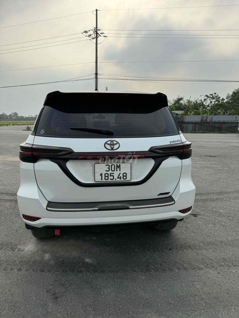 Toyota Fortuner 2022 2.4 4x2 AT - 36000 km. Mua bán Ô tô tại Quận Thanh Xuân Hà Nội được đăng bởi Nguyen van Nam hình 2