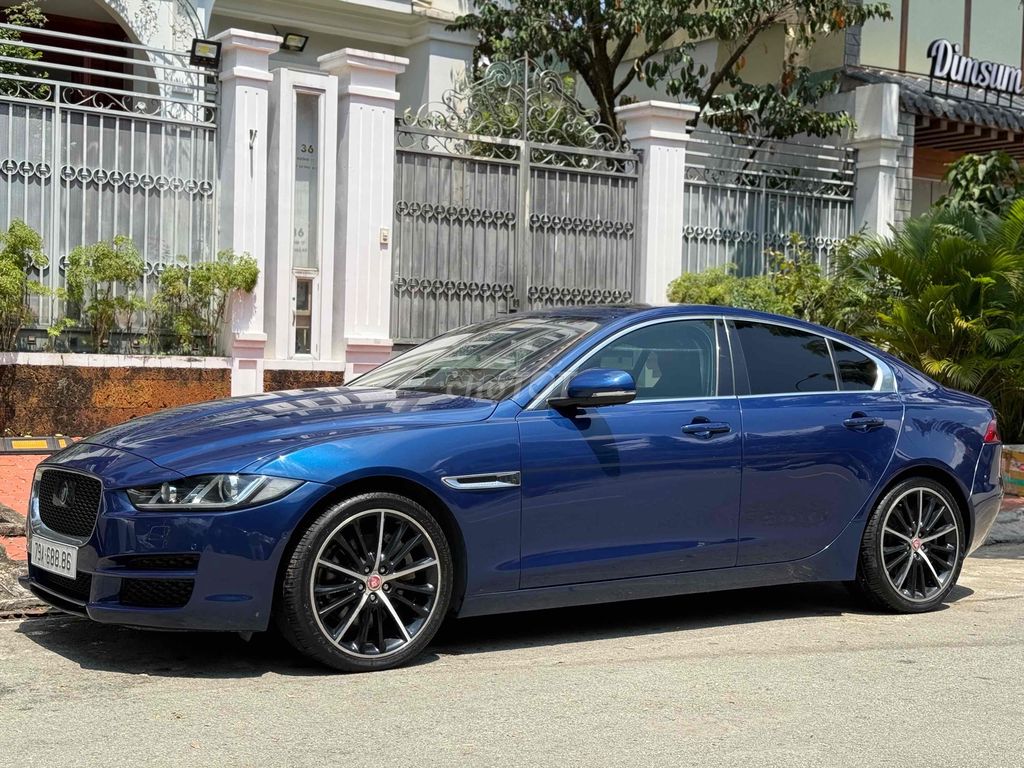 Jaguar XE 2015 3.0 full - 80000 km ngay chủ bản. Mua bán Ô tô tại Quận Bình Thạnh Tp Hồ Chí Minh được đăng bởi kim hạo thiên hình 2