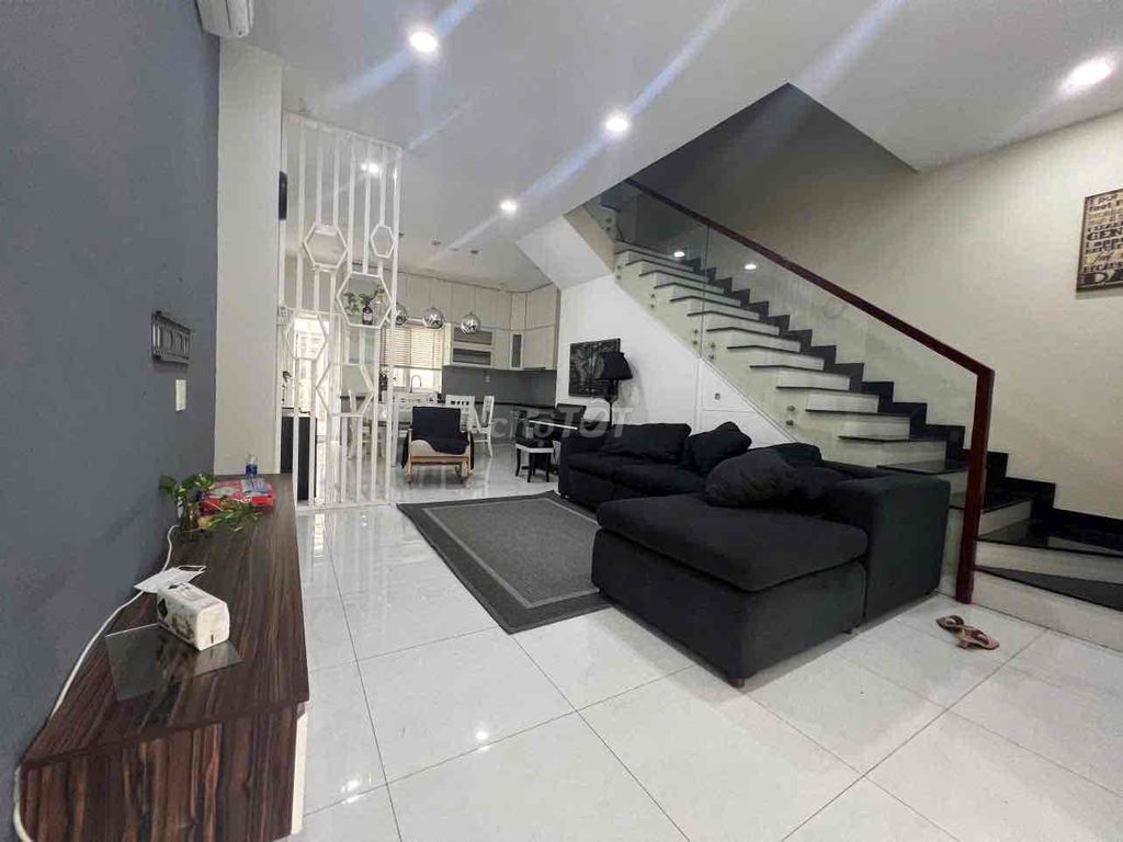 Аренда · 3 комн. · 75 м² · Thành phố Thủ Đức, ул. Đường Liên Phường