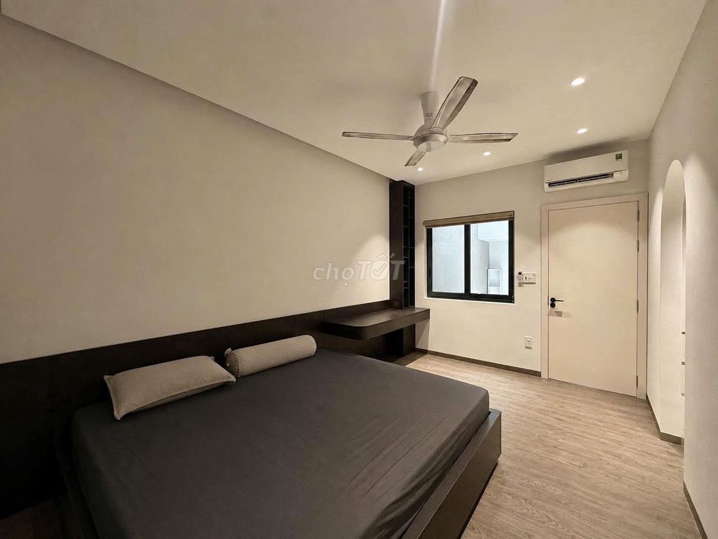 Bright 2.5-storey house with 3 bedrooms near Võ Chí Công — photo 9