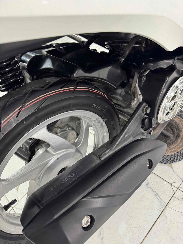 ✅VISION 2016 ĐẸP ZIN LENG KENG 👍. Mua bán Xe máy tại Thành phố Long Xuyên An Giang được đăng bởi Cầm Đồ Bình Tâm  hình 9