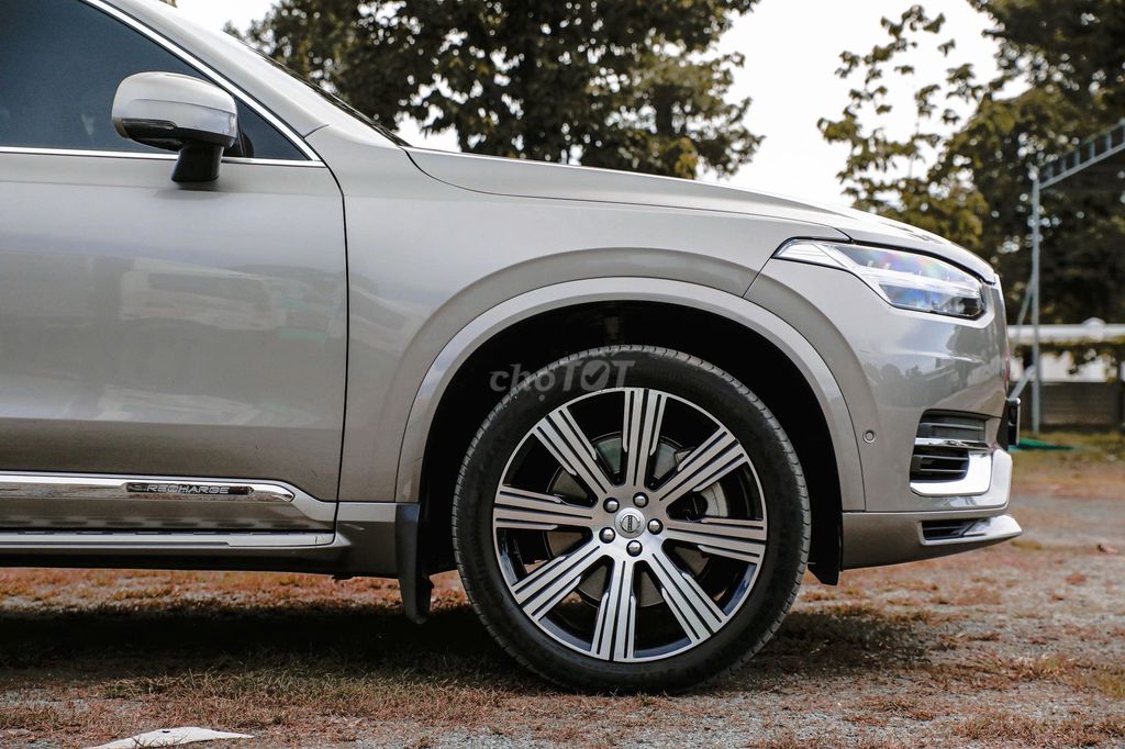 Volvo XC90 2021 Recharge T8 AWD 39000 km cực mới. Mua bán Ô tô tại Quận Gò Vấp Tp Hồ Chí Minh được đăng bởi NGUYỄN MINH VUA XE LƯỚT hình 5