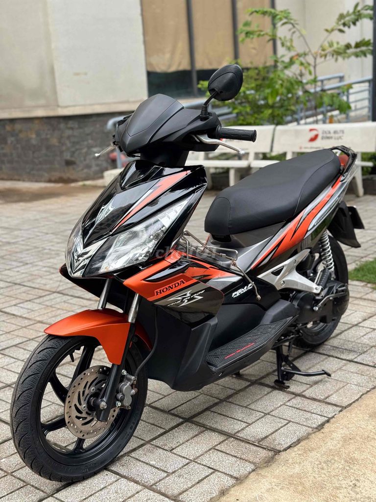 Honda Airblade 2007 госномер Хошимина тихий мотор отличный вид
