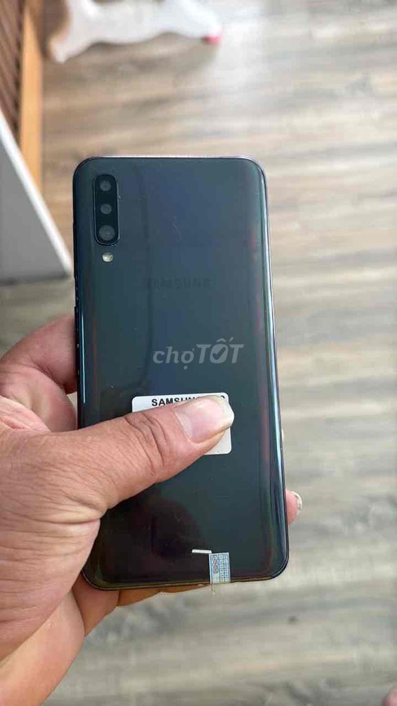 Samsung A50 Ram 4/64GB zin đẹp full chức năng. Mua bán Điện thoại tại Quận Bình Tân Tp Hồ Chí Minh được đăng bởi Lý Kiệt Mobile hình 1