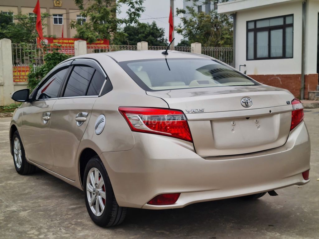 Nhà có sử dụng Vios lăn bánh 2O16 đẹp như 2O2O