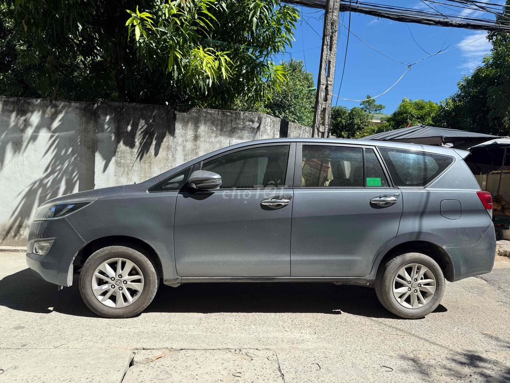 Toyota Innova 2020 2.0E - 90 km. Mua bán Ô tô tại Thành phố Vinh Nghệ An được đăng bởi Anh Hanh hình 2