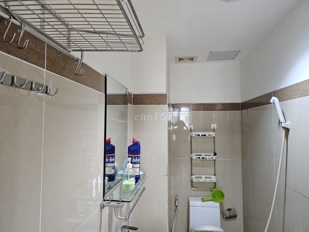 Cho thuê 85m2 2PN2WC NTCB Block cao cấp Đức Khải xem nhà liên hệ em