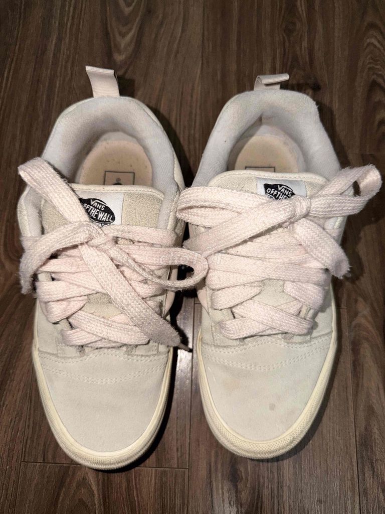 Giày thể thao Vans Nữ Trắng hồng Size 38. Mua bán Giày dép tại Quận Long Biên Hà Nội được đăng bởi Thu Trang hình 1
