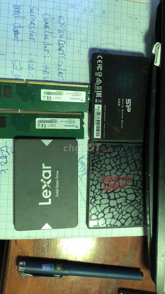 SSD , ram, chip