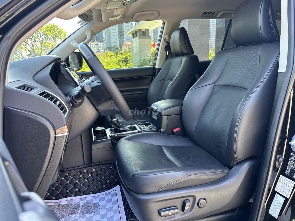 Prado VX sx 2020 màu đen siêu đẹp. Mua bán Ô tô tại Quận Cầu Giấy Hà Nội được đăng bởi Cao Quý hình 11