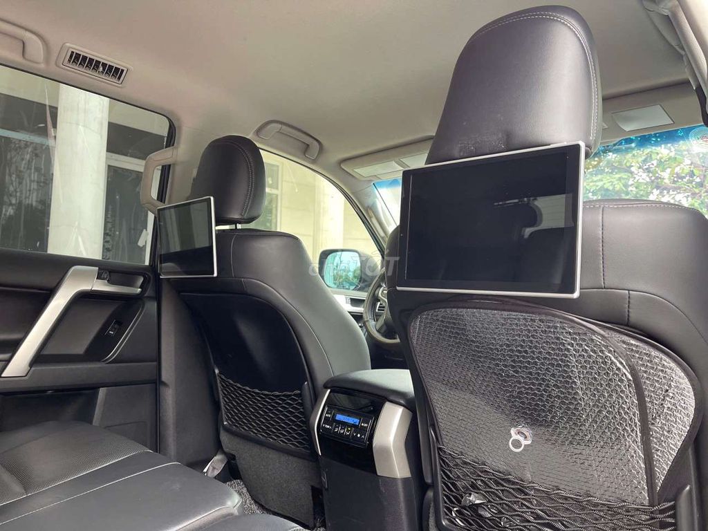 TOYOTA HÀ ĐÔNG bán Prado VX 2.7L - 6,6 vạn full LS. Mua bán Ô tô tại Quận Hà Đông Hà Nội được đăng bởi Toyota Hà Đông hình 8