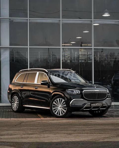 Mercedes Benz GLS 2025. Mua bán Ô tô tại Quận Ba Đình Hà Nội được đăng bởi Tuyết Nhung Mercedes hình 3