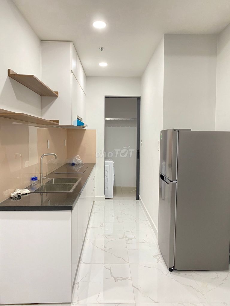 Chủ cần bán gấp căn hộ 2pn 2wc đi nước ngoài giá 1,730 Charm City